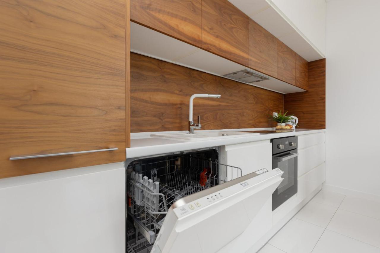 وارسو Glamorous Wilanow Apartment By Renters المظهر الخارجي الصورة